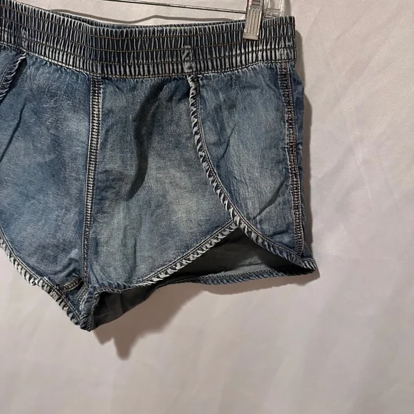 Y2K 100% Cotton Denim Shorts Size Large - Picture 3 of 4